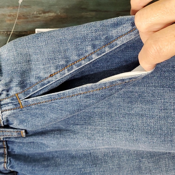 STS BLUE High Rise Raw Hem Elastic Waist Denim Emilia Shorts, Size 35/20,  NWT - Picture 7 of 13